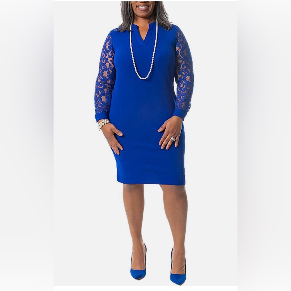 NEW NWT Blue Mother of the Bride Short Blue Dress with Lace Sleeves size Medium